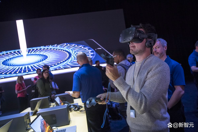 定了！2023苹果AR/VR头显名字可能叫Reality